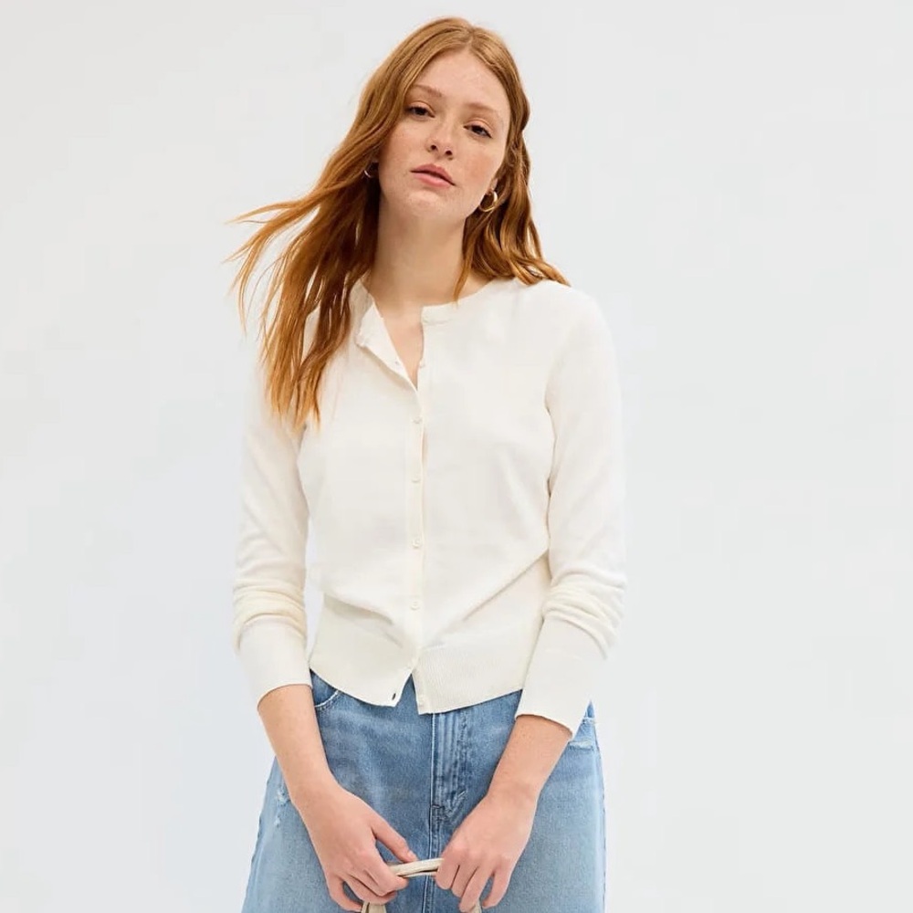 NWT GAP Crewneck Cardigan